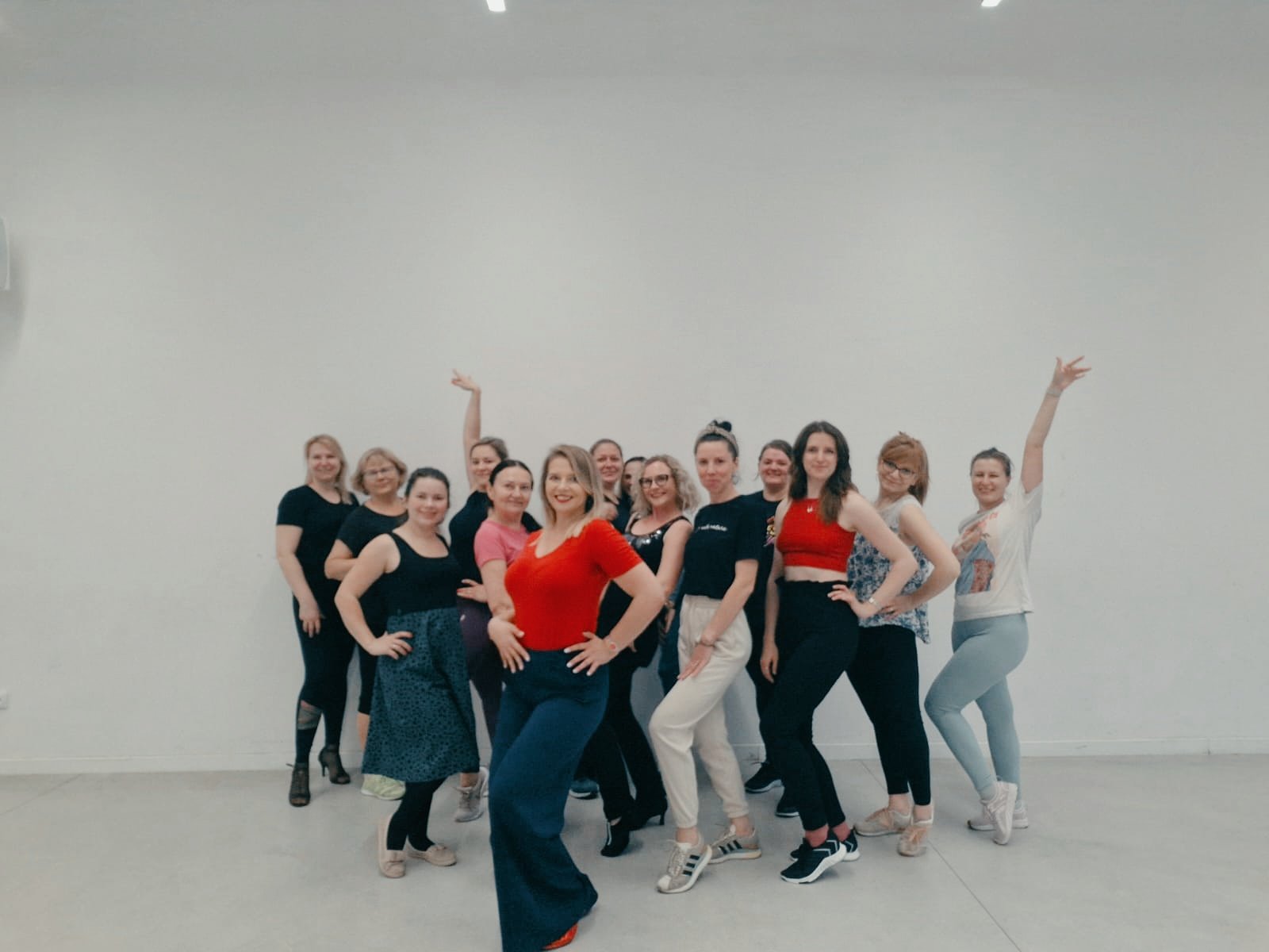 bachata lady styling wrocław taniec który budzi kobiecość trenerka tańca dla kobiet wrocław