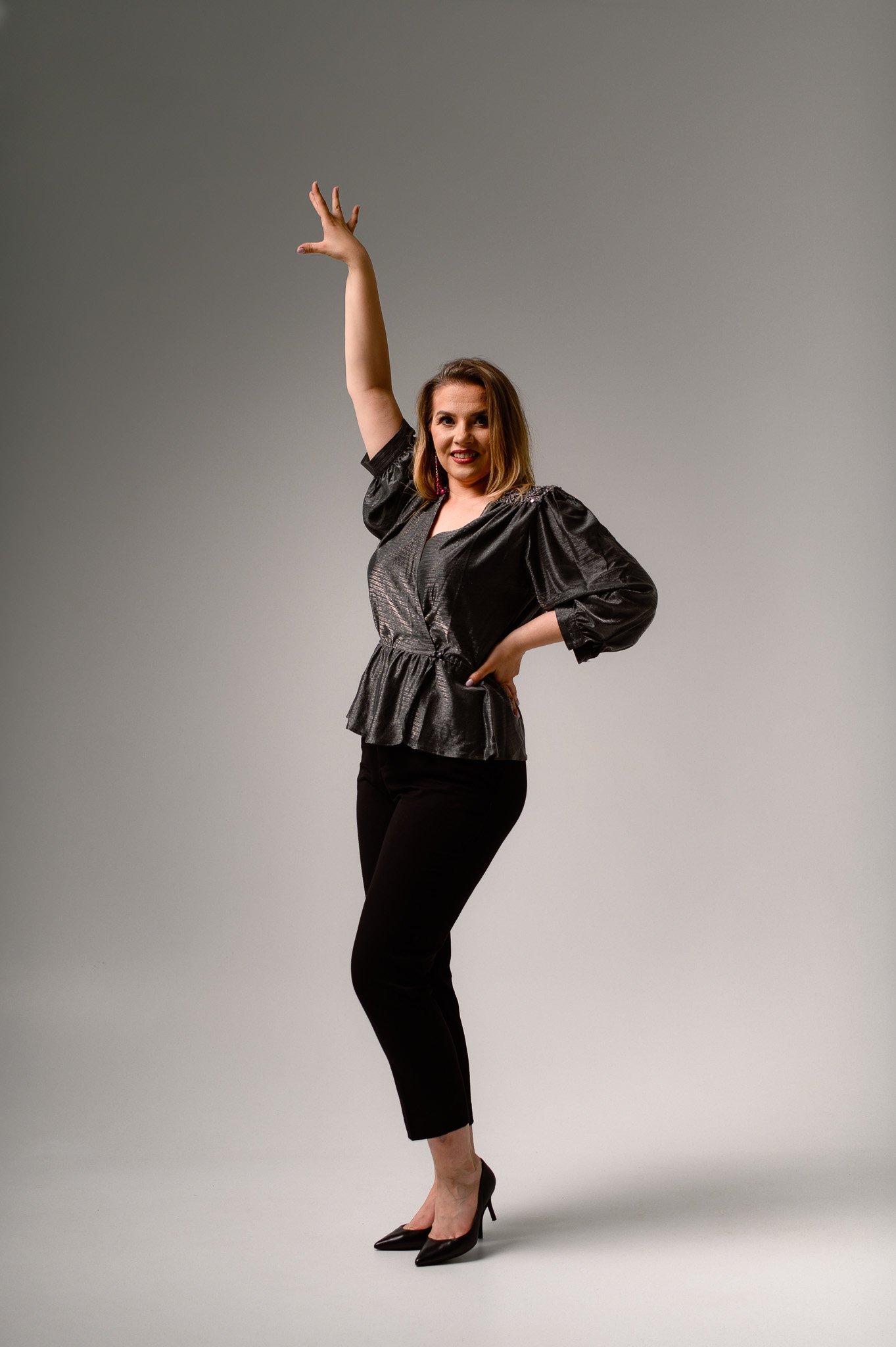 bachata lady styling wrocław taniec który budzi kobiecość trenerka tańca dla kobiet wrocław